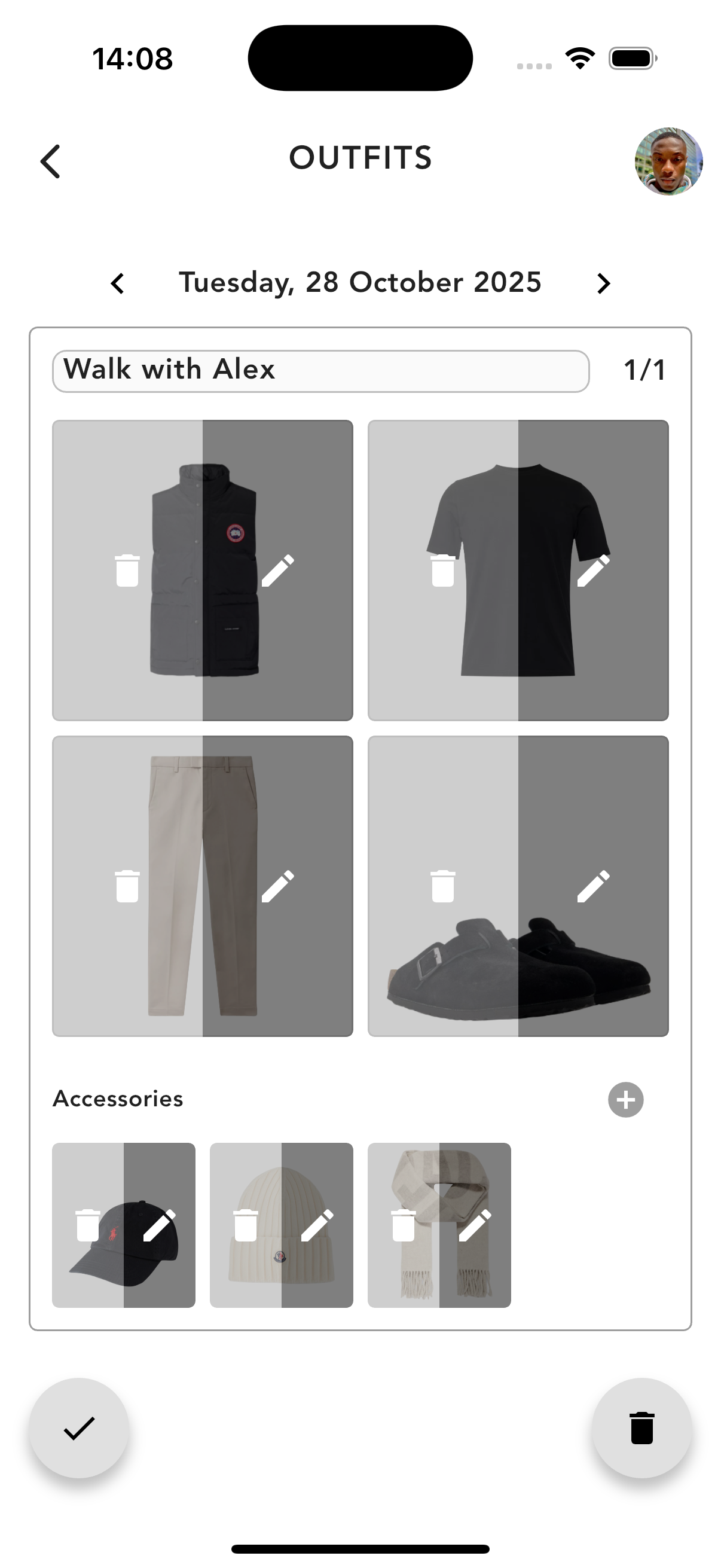 Editing an outfit combination in Drobe